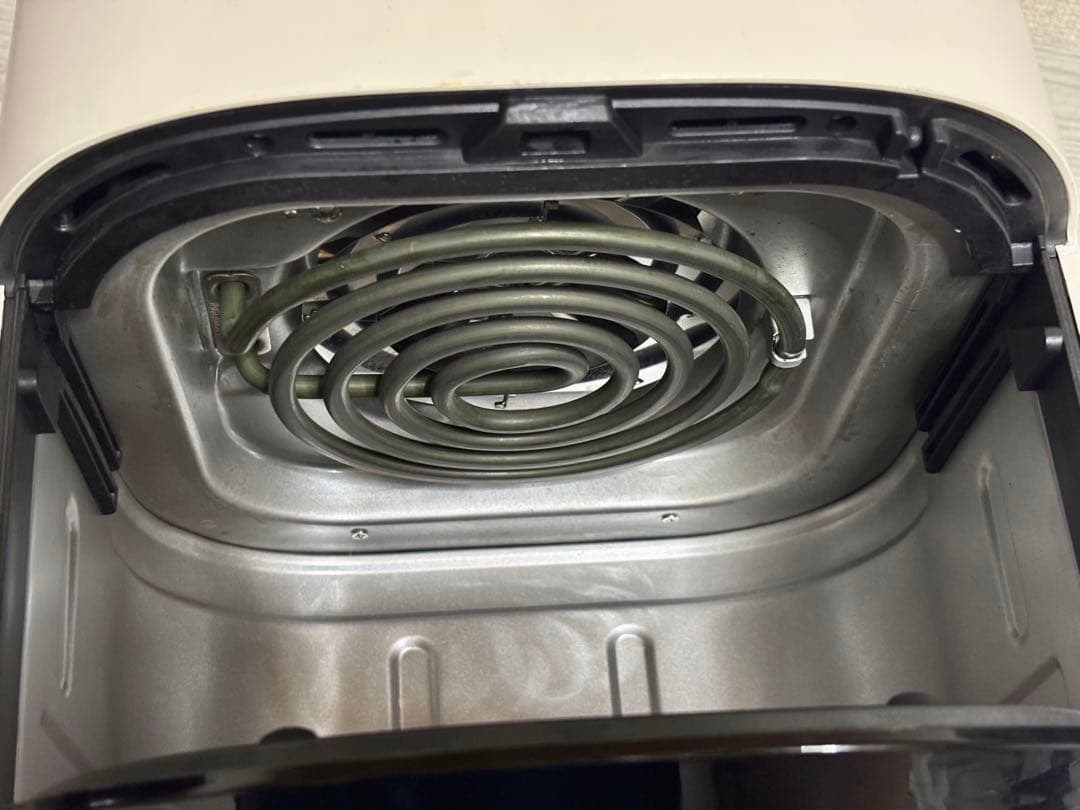 美品　COSORI コソリ ノンフライヤー 4.7L アイボリー　大容量