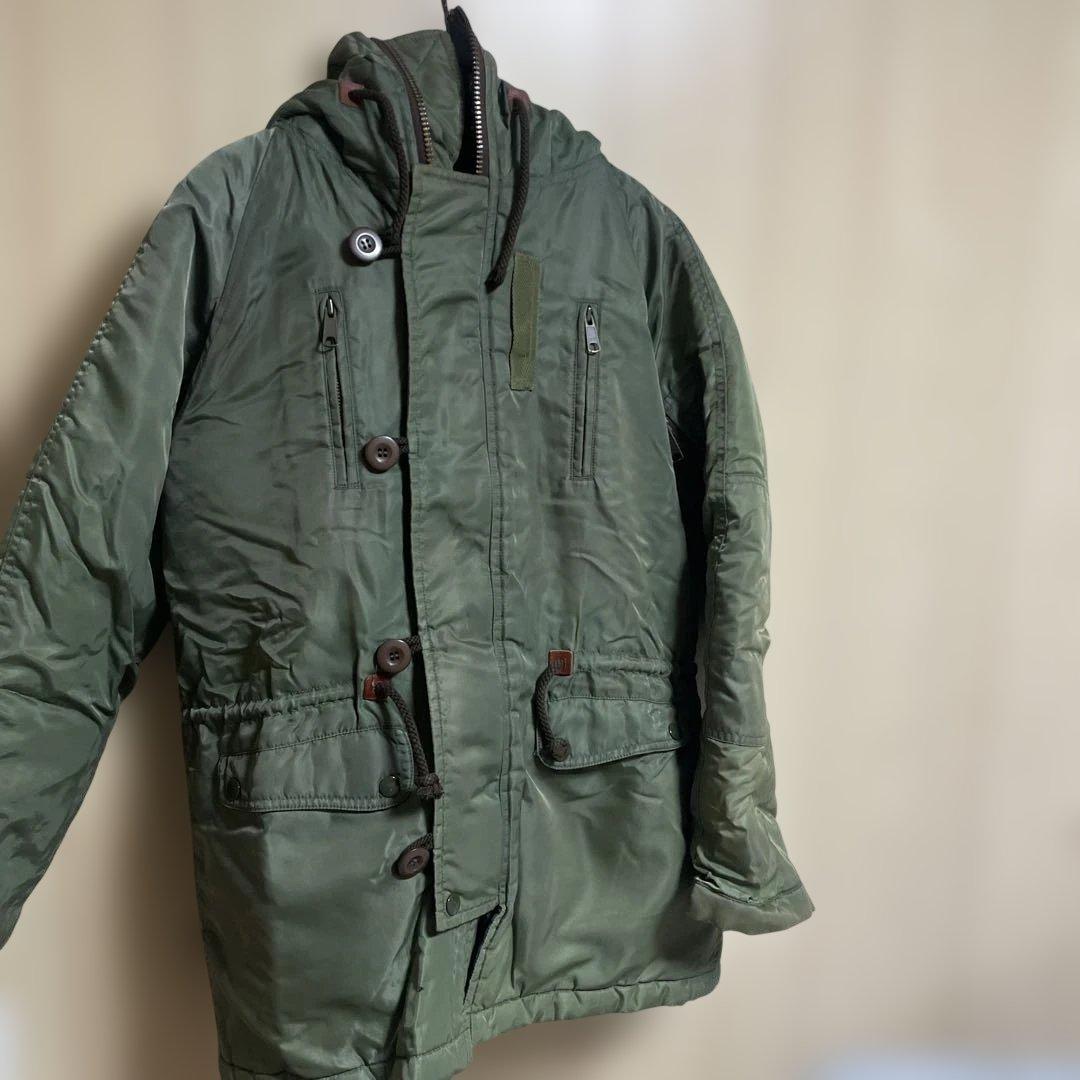 オリーブグリーン ミリタリージャケット - メルカリ