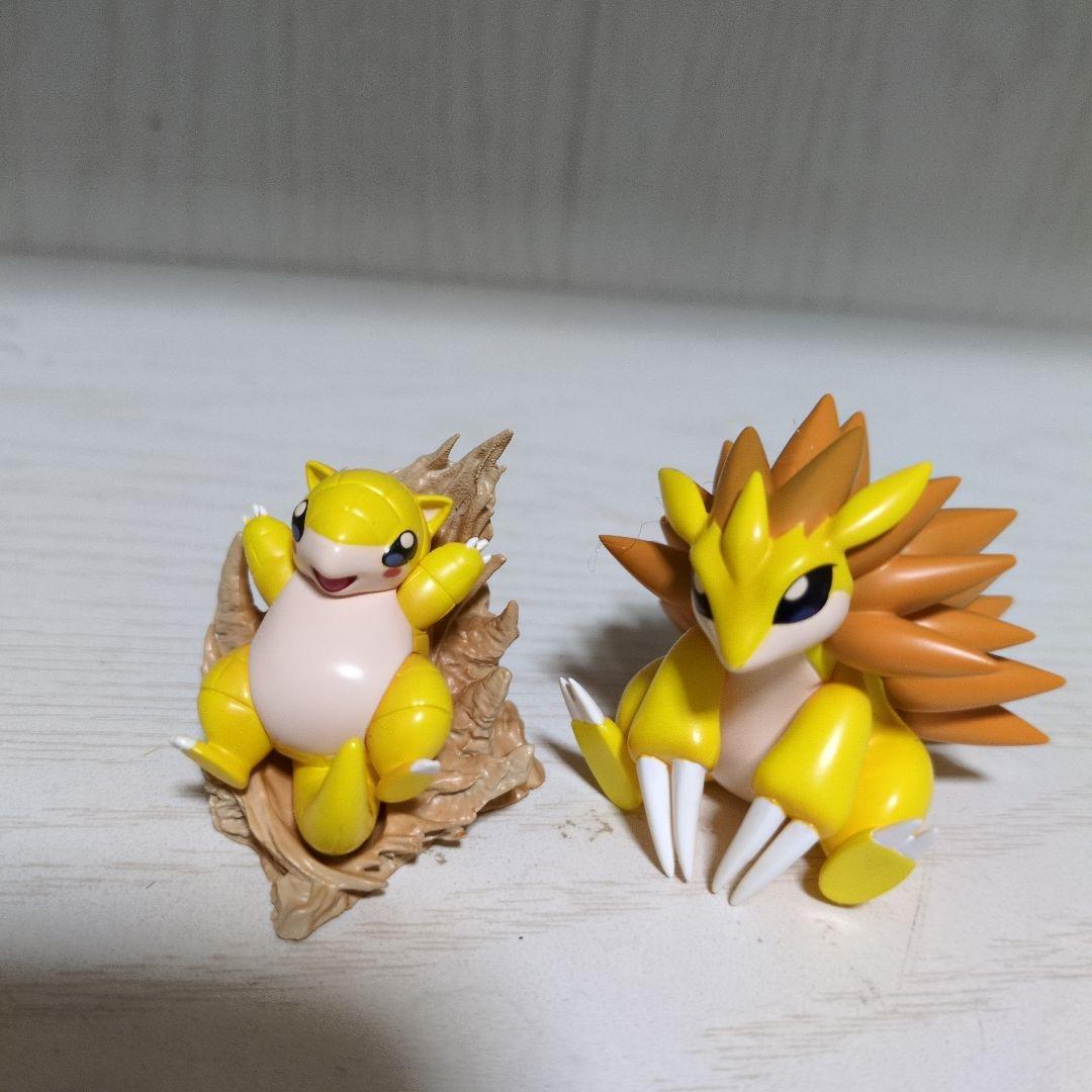 ポケモン フィギュア サンドとサンドパンセット - メルカリ