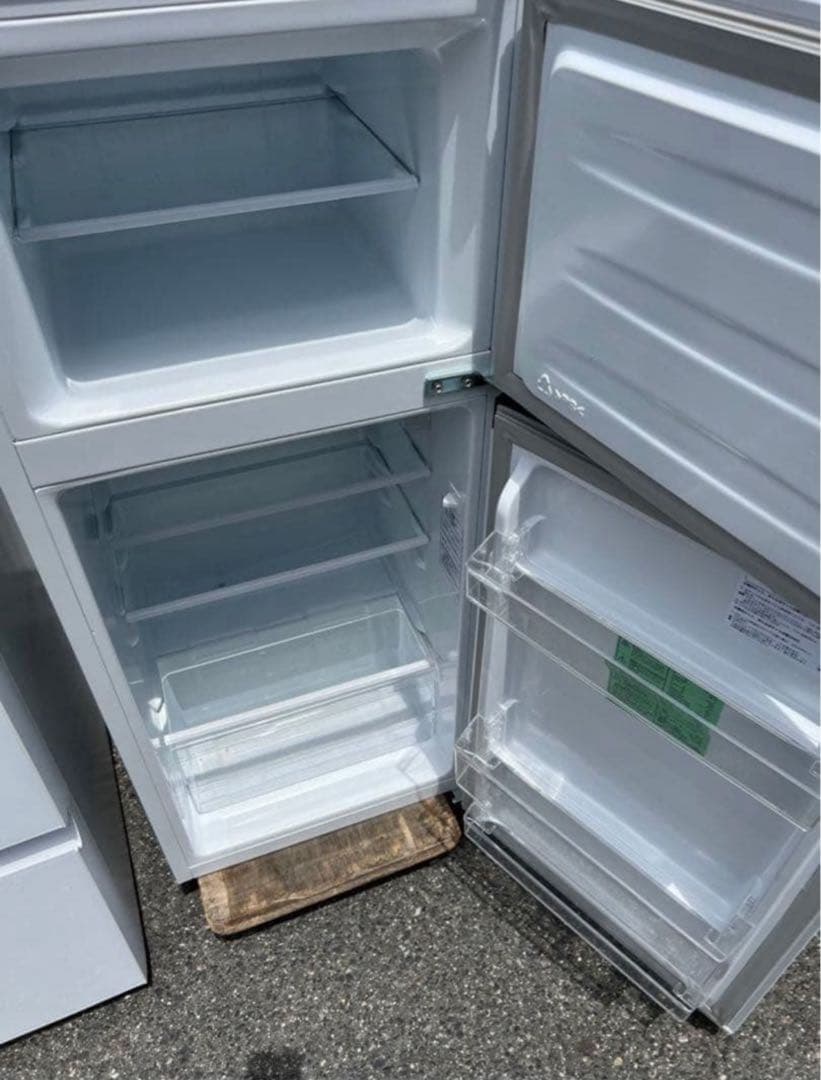 【高年式】2021年式 120L Hisense 冷凍冷蔵庫 HR-B1202