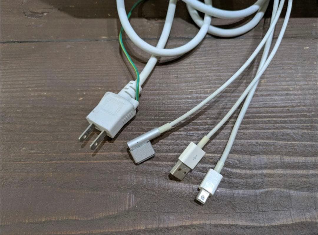 Apple LED Cinema Display A1316 27インチ