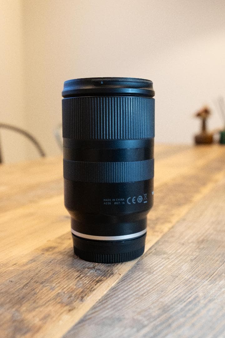 TAMRON 70-180mm F2.8 Di III VXD ズームレンズ