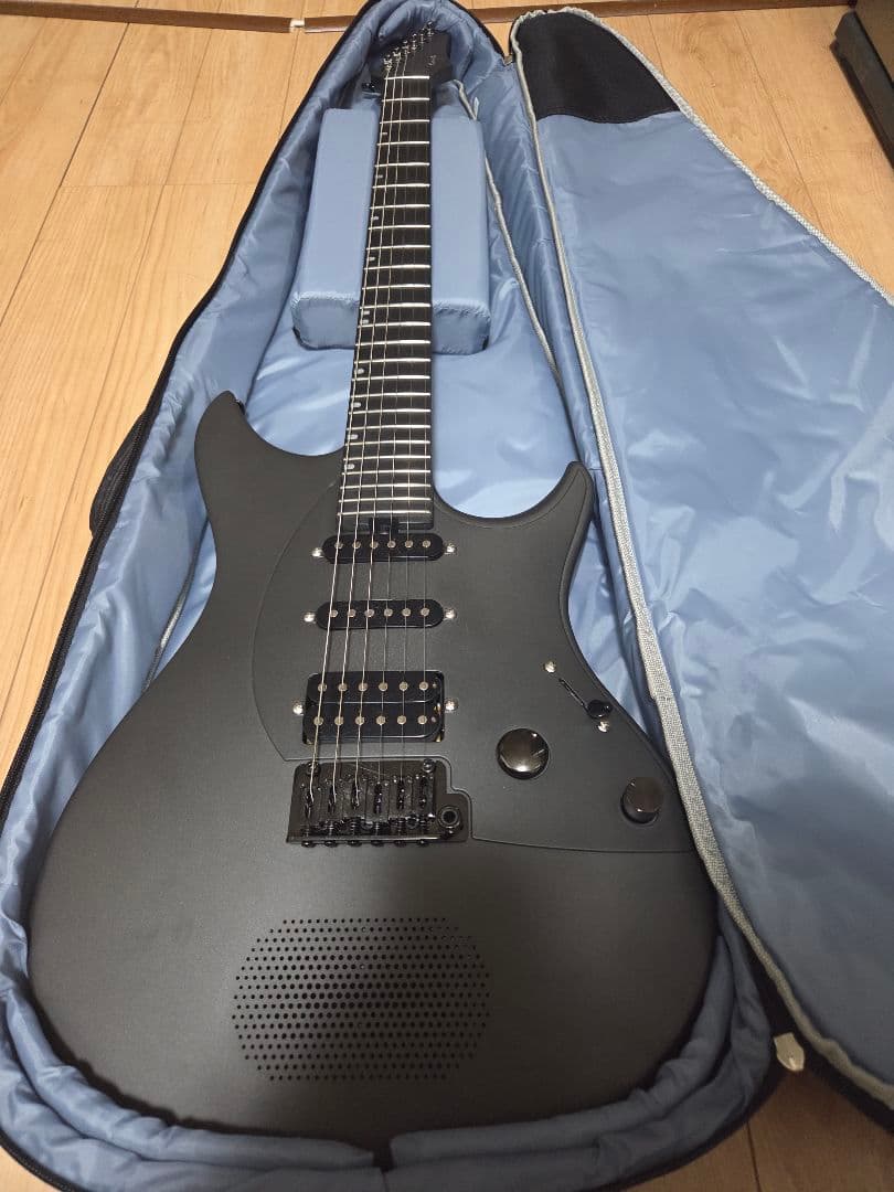 enya inspire エレキギター 値引きします ENYA Inspire スタンド付きセット Black / Ivory 次世代アンプ内蔵