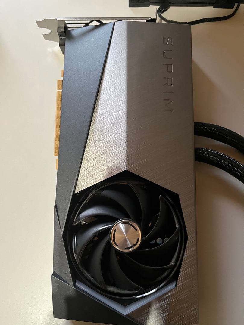 グラフィックボード・グラボ・ビデオカード MSI GeForce RTX 4090 SUPRIM LIQUID X 24G