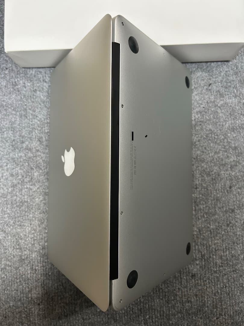 2016年製美品 MacBookAir i7 2.2Ghz 8Gb 11インチ