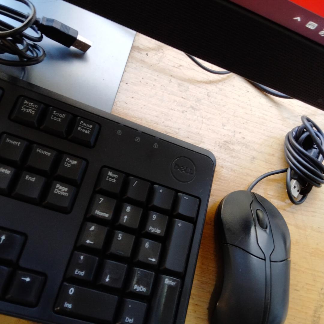 DELL 一体型 8世代 i3 128G 500G マルチタッチ液晶