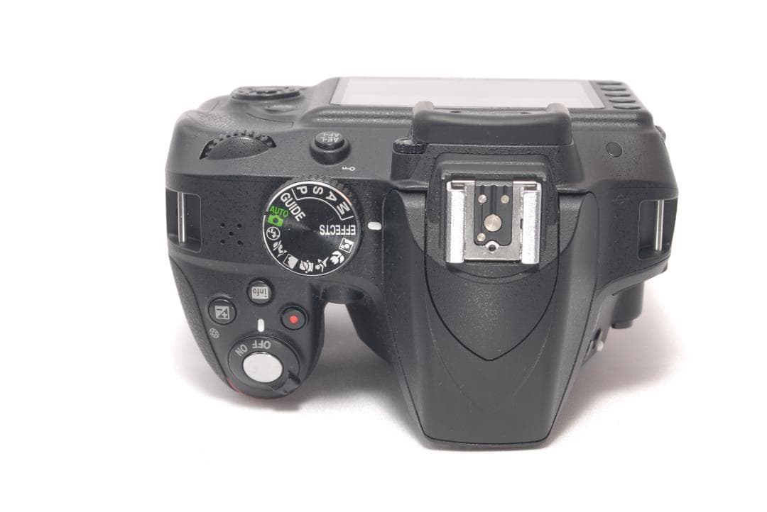 ⭐️運動会や紅葉撮影に⭐️Nikon D3300 ニコン デジタル一眼レフ