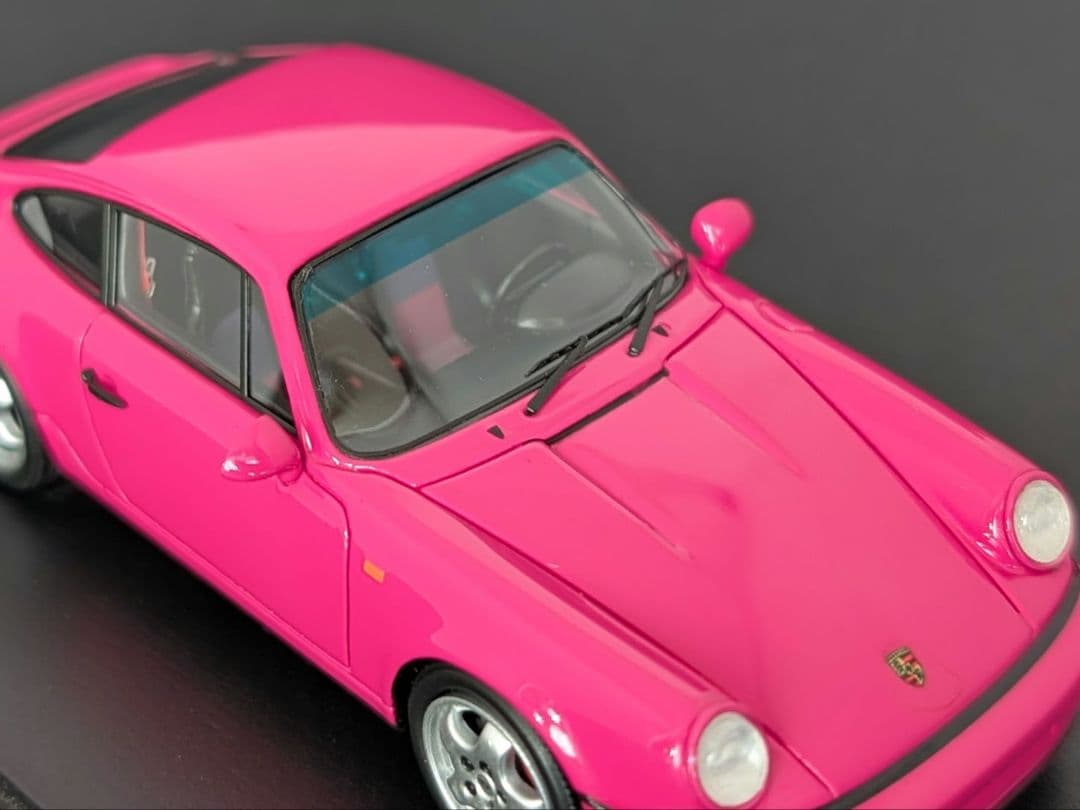スパーク 1/43 ポルシェ 911 カレラ RS クーペ 1992