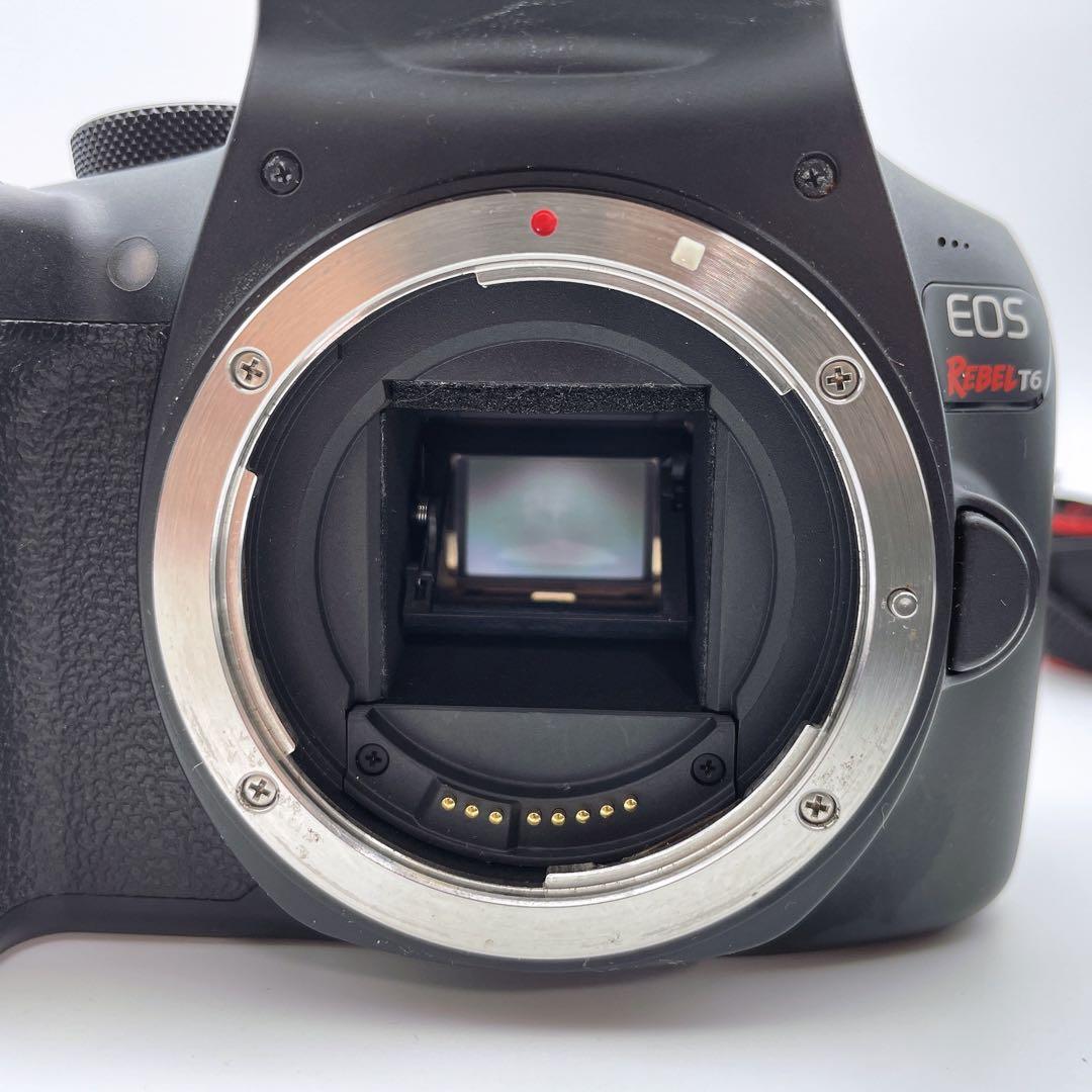 Canon EOS REBEL T6 ボディ