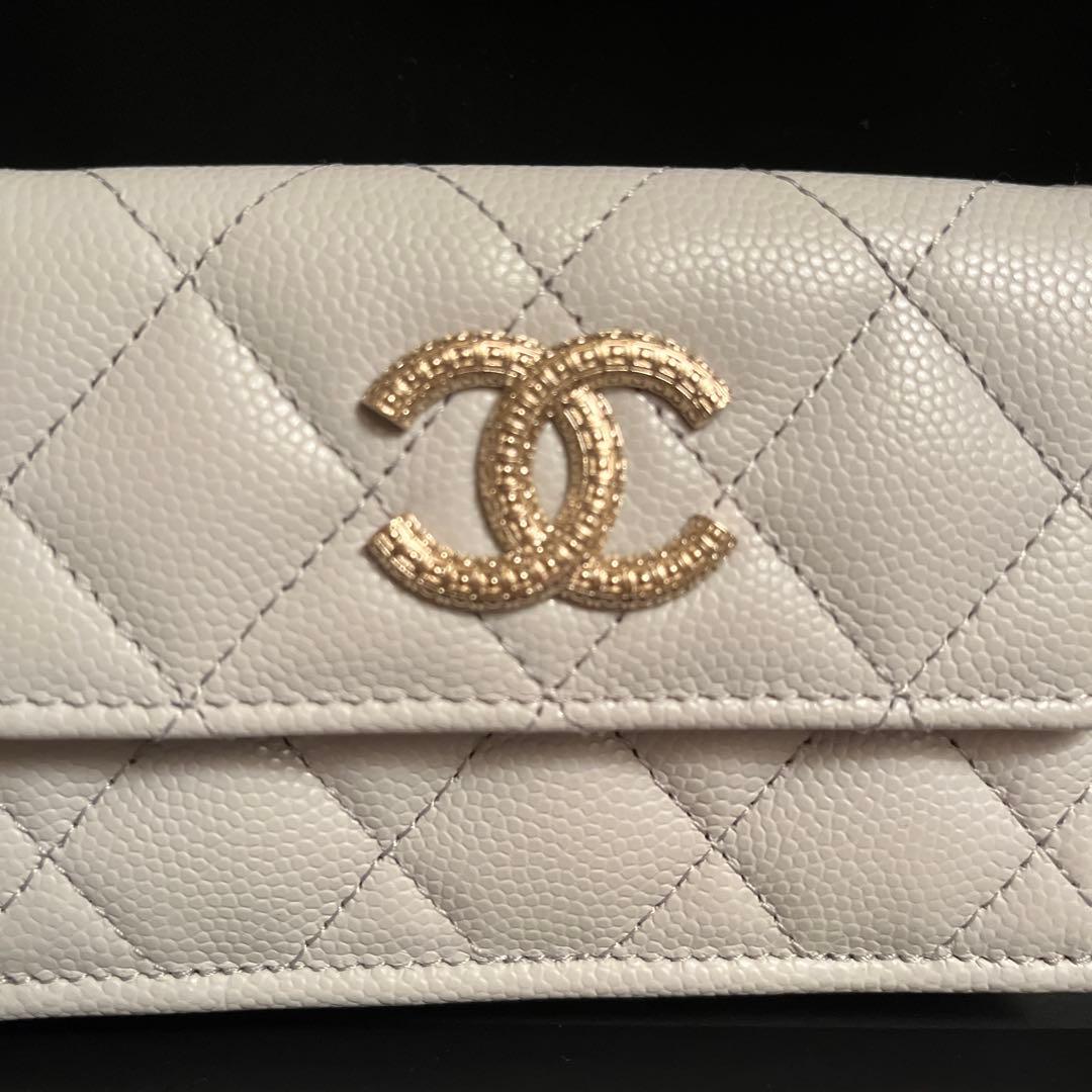新品 CHANEL 三つ折り財布 コンパクトウォレット グレー シャネル