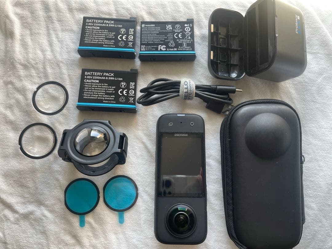 Insta360 X3 ＋ バッテリー2個＋充電ボックス付き Amazon | Homesuit Insta360 X3バッテリー1800mAh×2個 収納式 インスタ