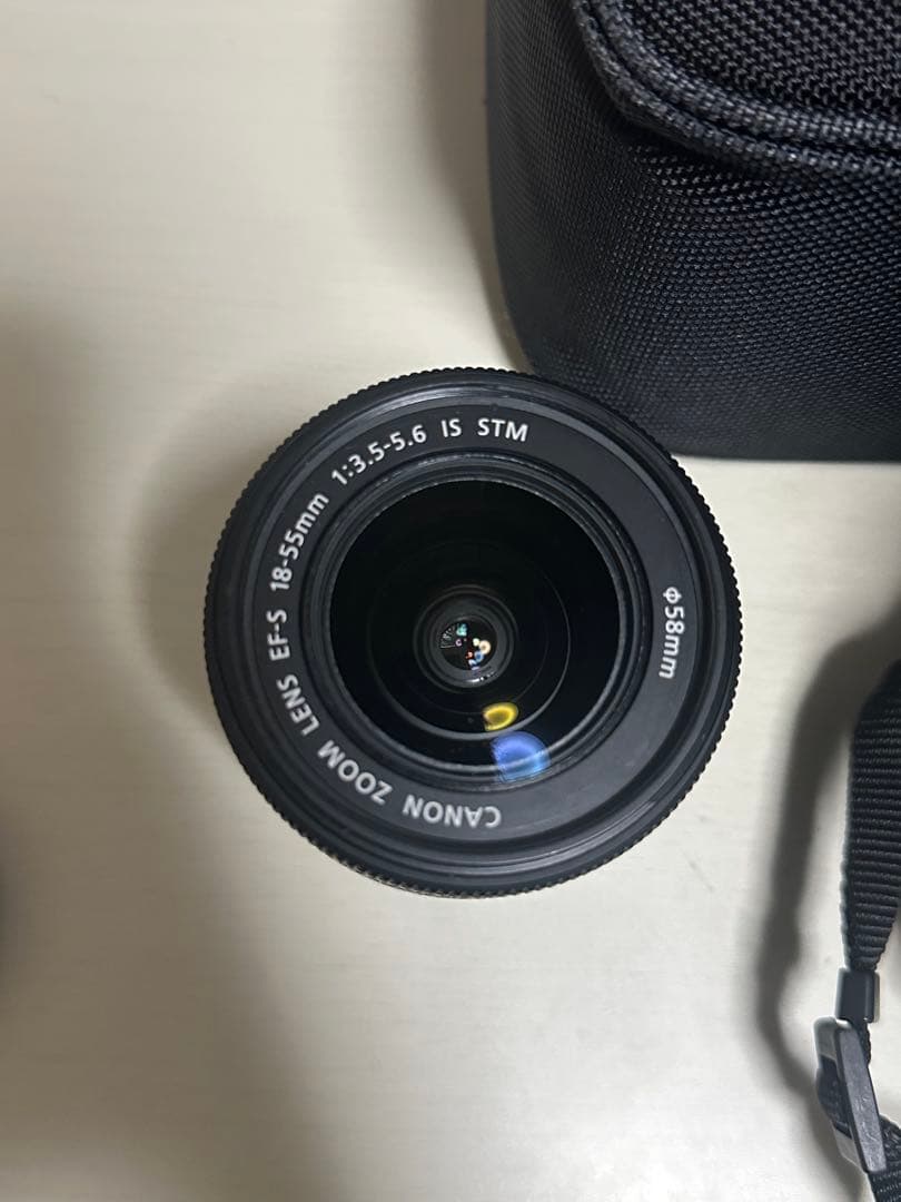 Canon EOS KISS X7 Wズームキット➕三脚　すぐ始められるセット