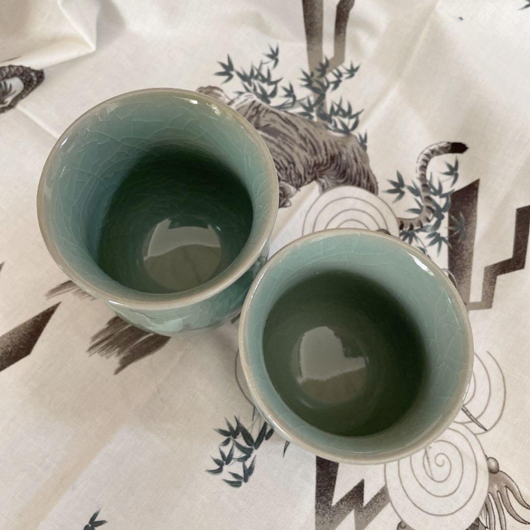 東國窯 方赫山 方澈柱 高麗青磁 韓国陶芸 鶴 ペア 夫婦湯呑み 茶道具