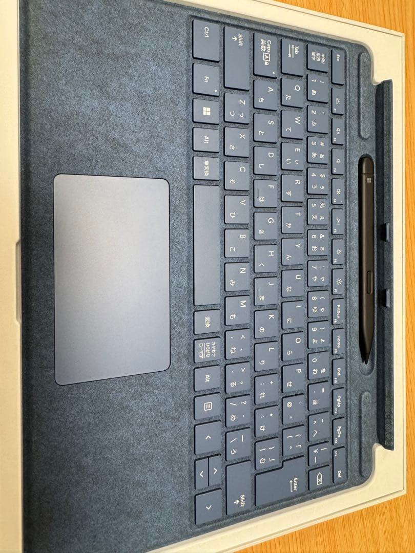 1/1まで Surface Pro 9 第12世代 i7 & 専用キーボード付き