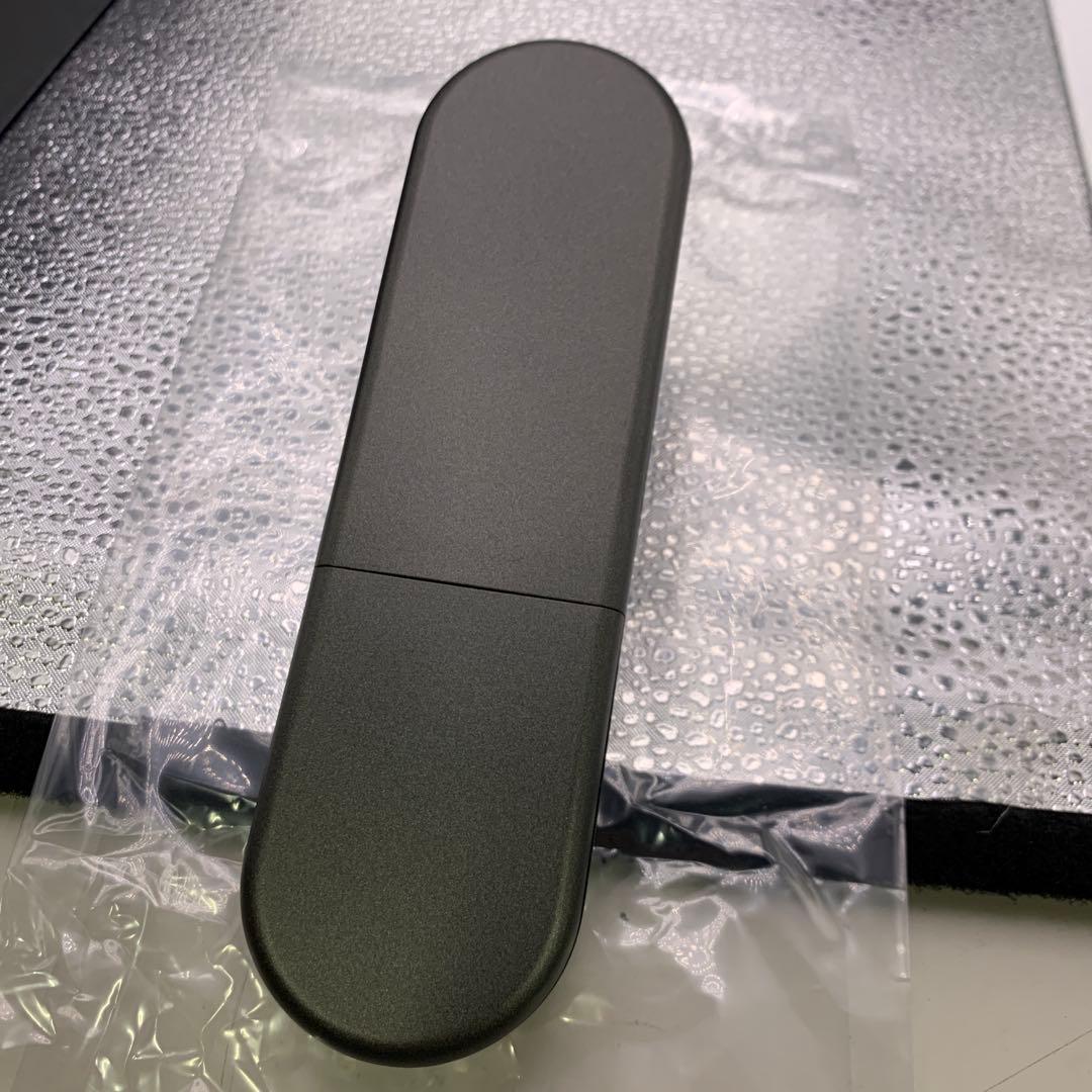 Q3851 SALONIA EMS リフトブラシ 3Dケア (美顔器)