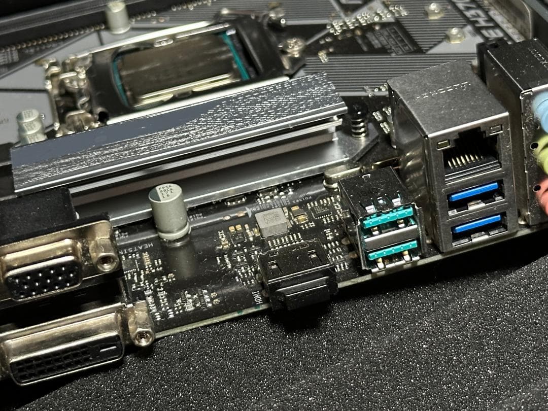 PRIME H370-A＋Core i7-8700＋Corsair32GBメモリ