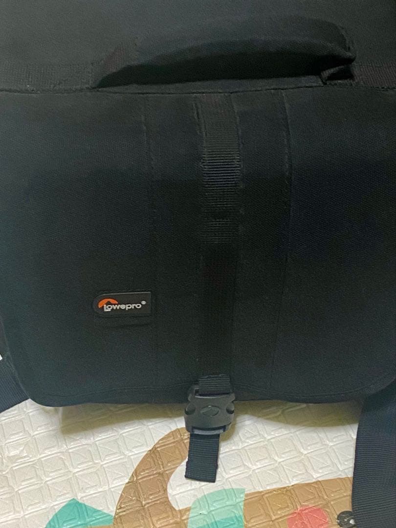 Nikon D7100 デジタル一眼レフカメラ(無料バッグ付き）