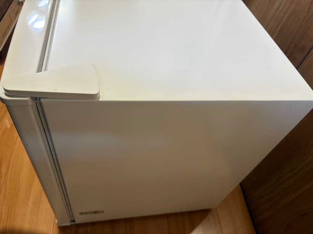 comfee コンフィーRCD45WHE 冷蔵庫 45L 1ドア