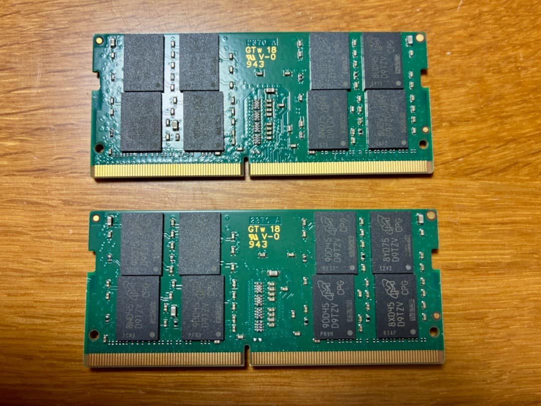 crucial 16GB x 2枚 DDR4-2666 SO-DIMM メモリ