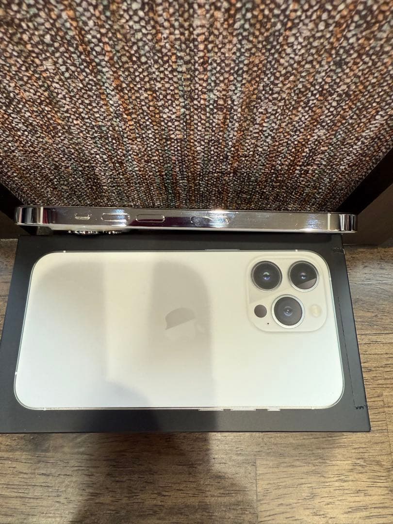 美品　iPhone 13 Pro MLUF3J/A 128GB 本体と付属品