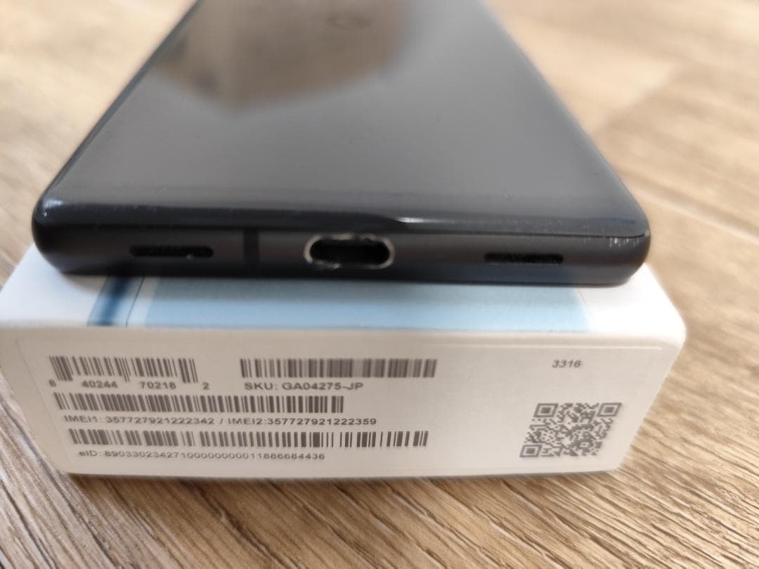 Google Pixel 7a 黒 本体