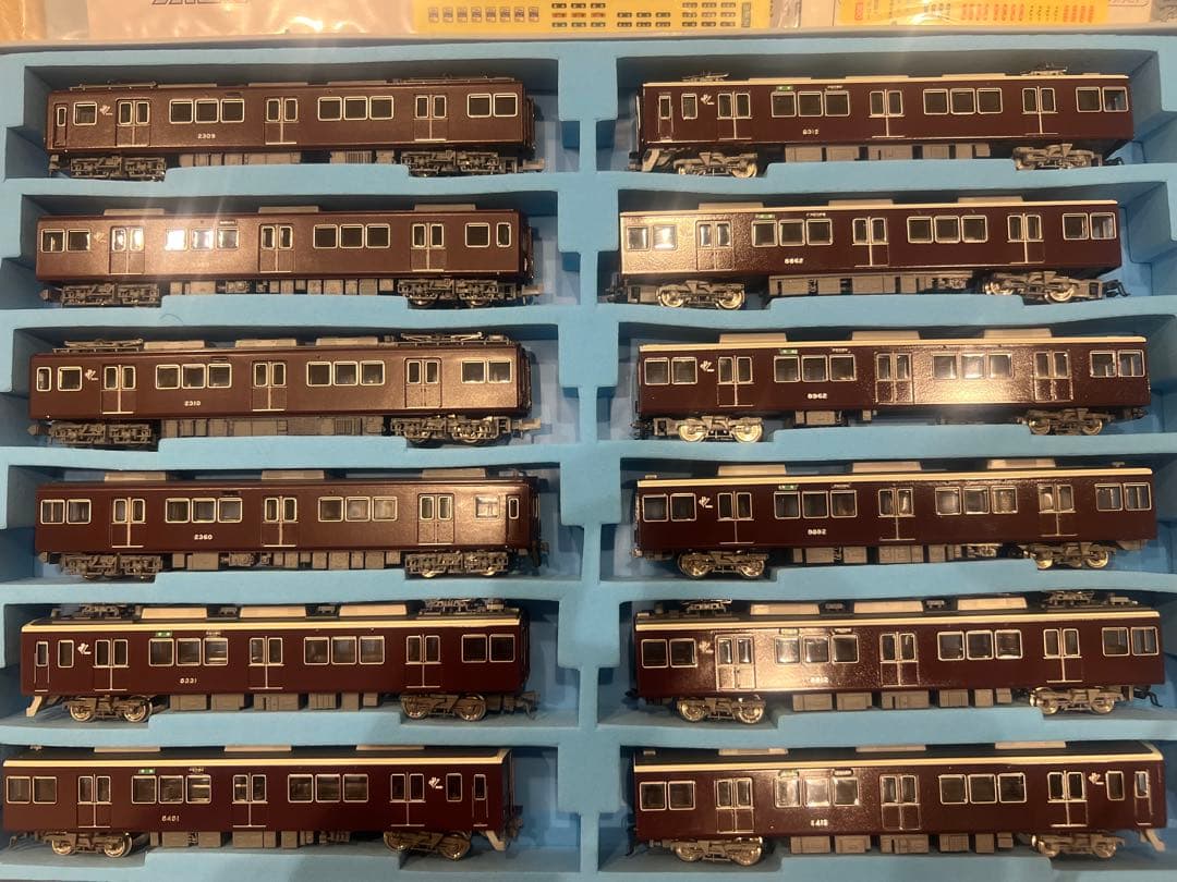 阪急2309 8331＋8312タイプ 12両 ジャンク - メルカリ