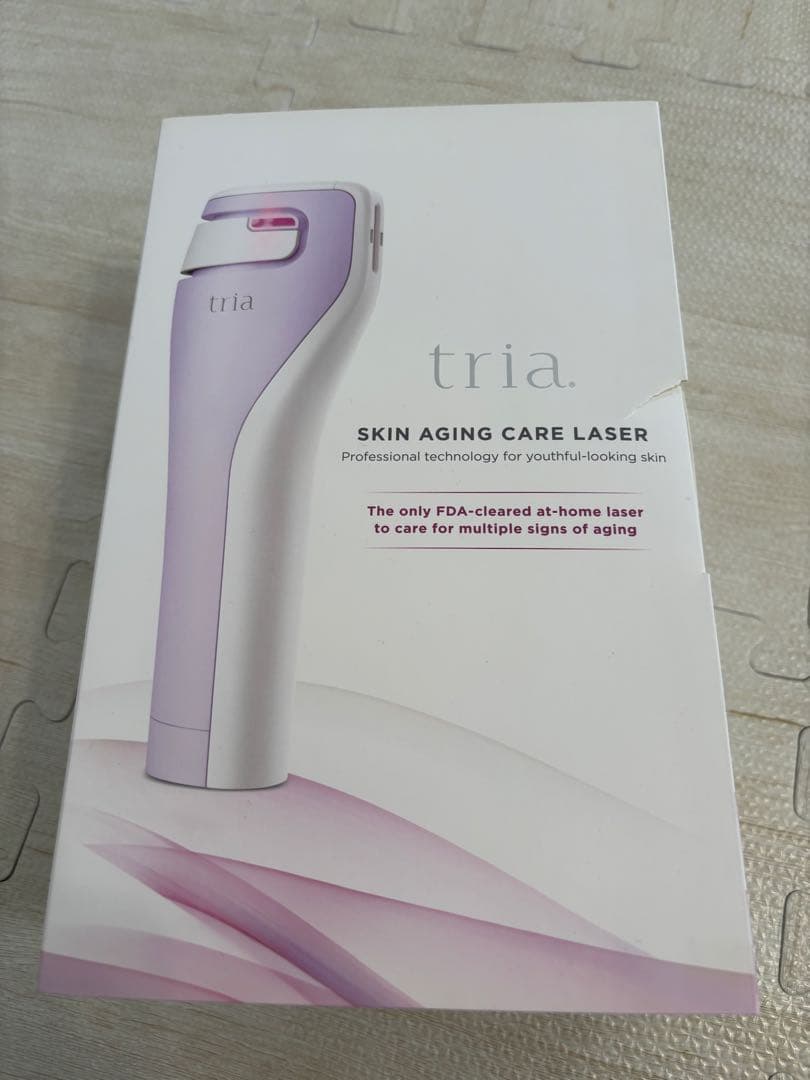 【美品】トリア スキンエイジングケアレーザー 美顔器 tria 本体