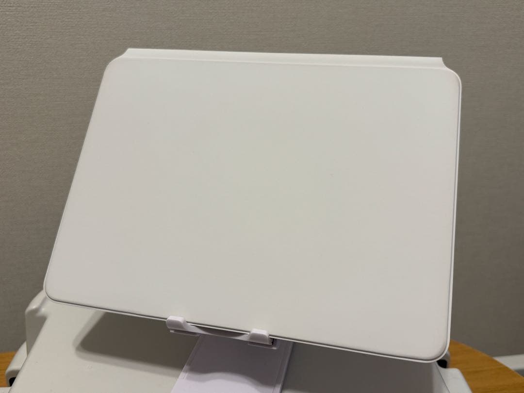 Apple MagicKeyboard 11インチ用【中古】