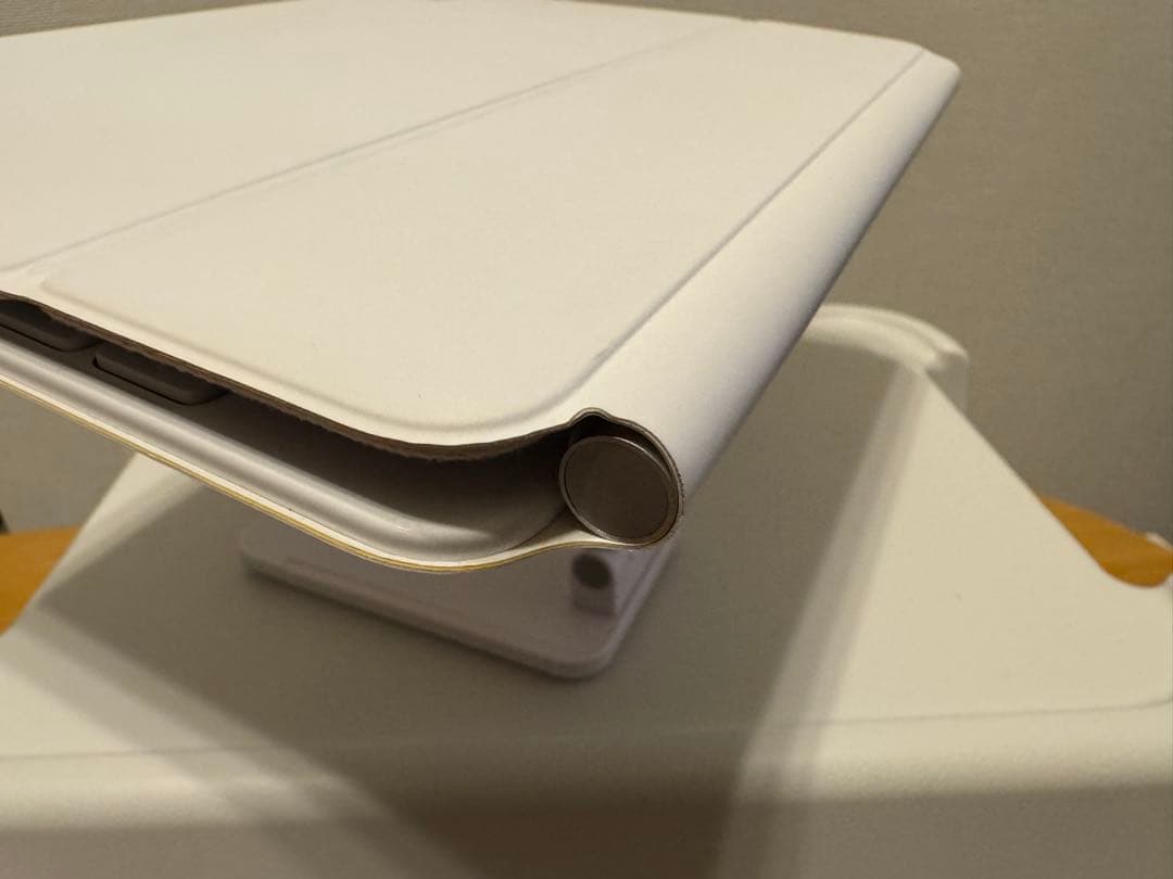 Apple MagicKeyboard 11インチ用【中古】