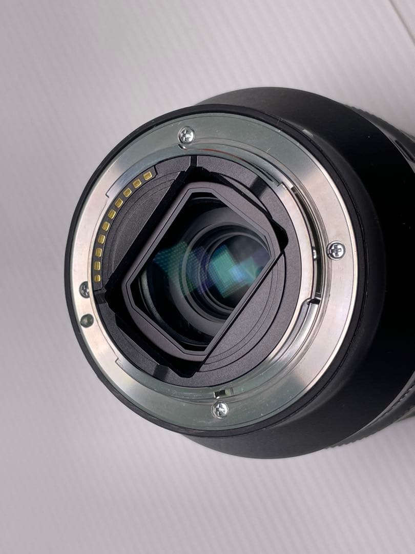 Sony FE 24-105mm F4 G OSS レンズ