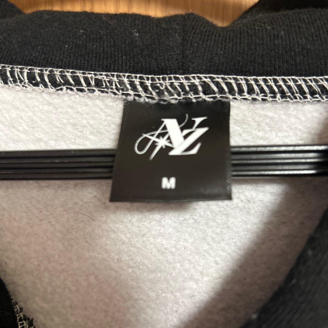 NiziU AWAKE ライブツアー パーカー Mサイズ - メルカリ