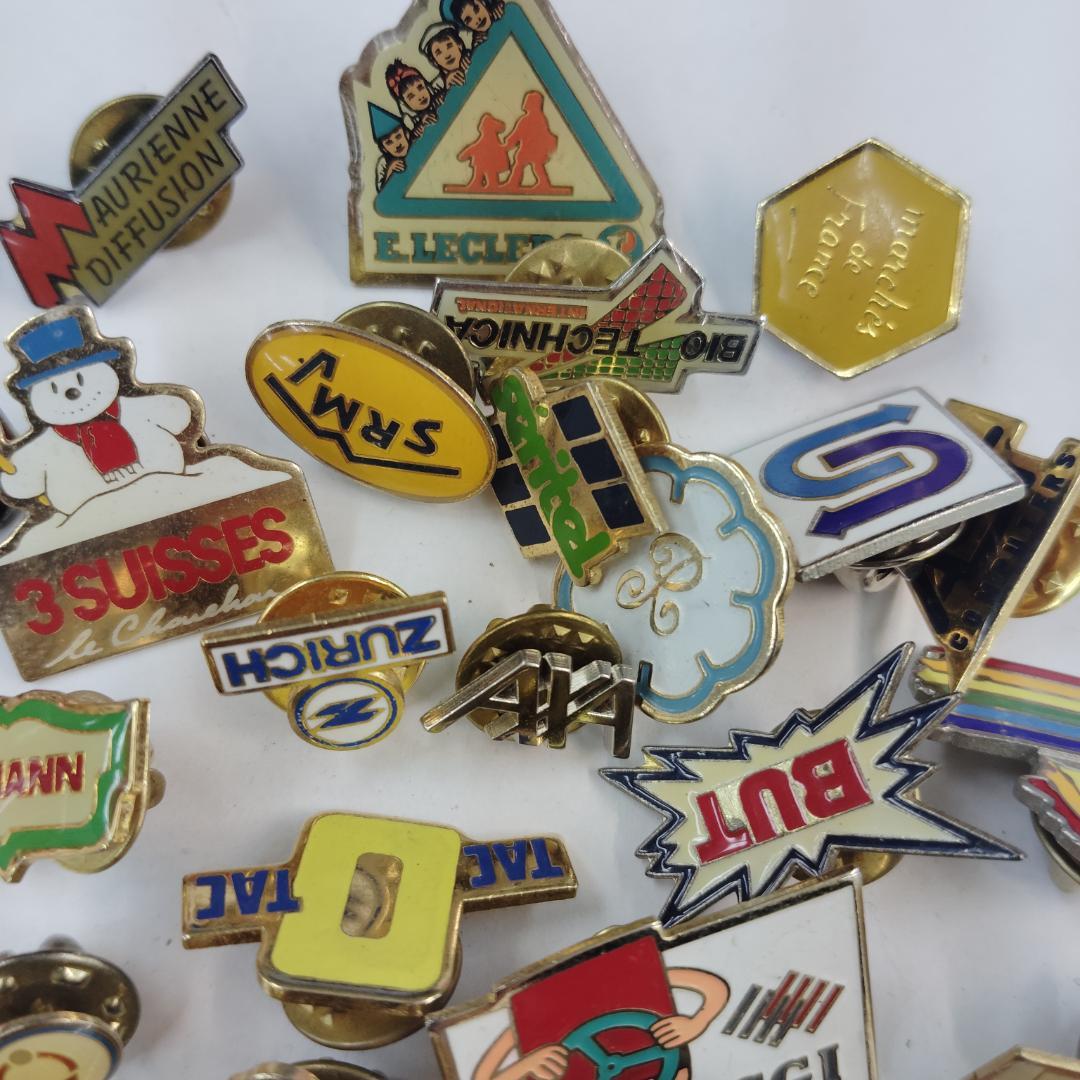 S92 30個 ピンバッジ カフェレーサー ロッカーズ バイク 小物 ライダー