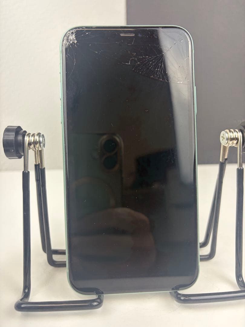 iPhone 11 A2221 128GB スマホ Apple Iphone 11 128gb Preto Modelo A2221 Desbloqueado Black