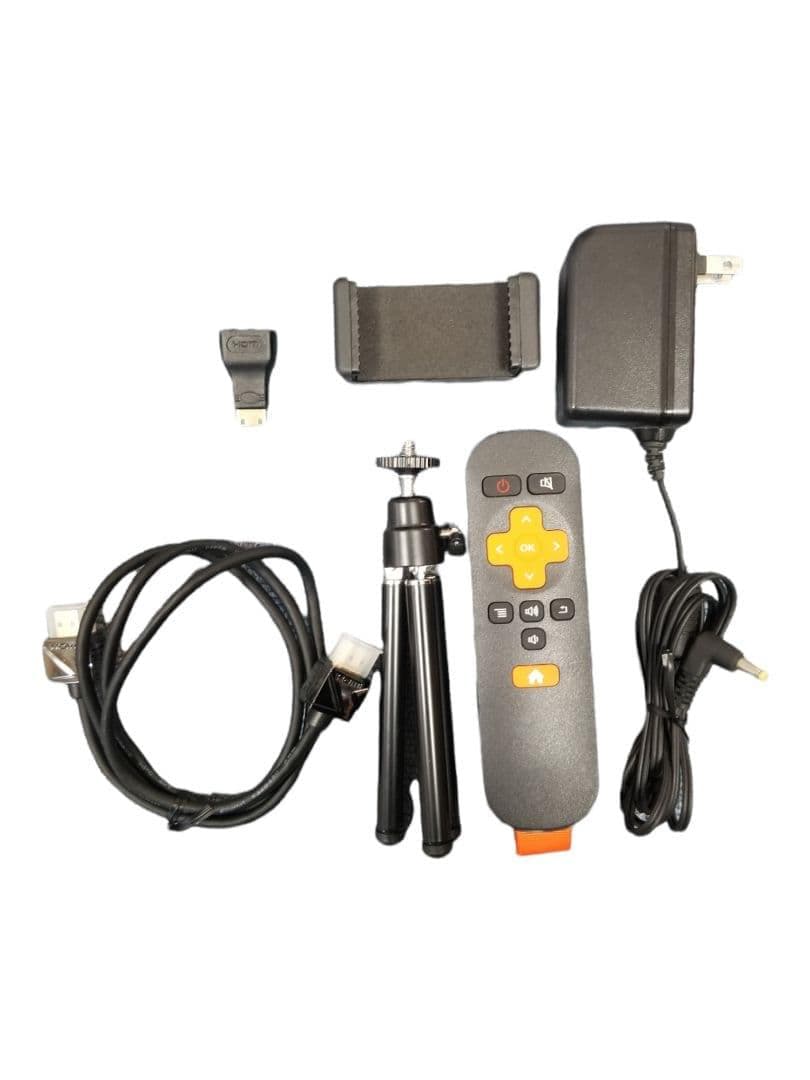 小型プロジェクター FunLogy FUN CUBE S12  タッチパッドで