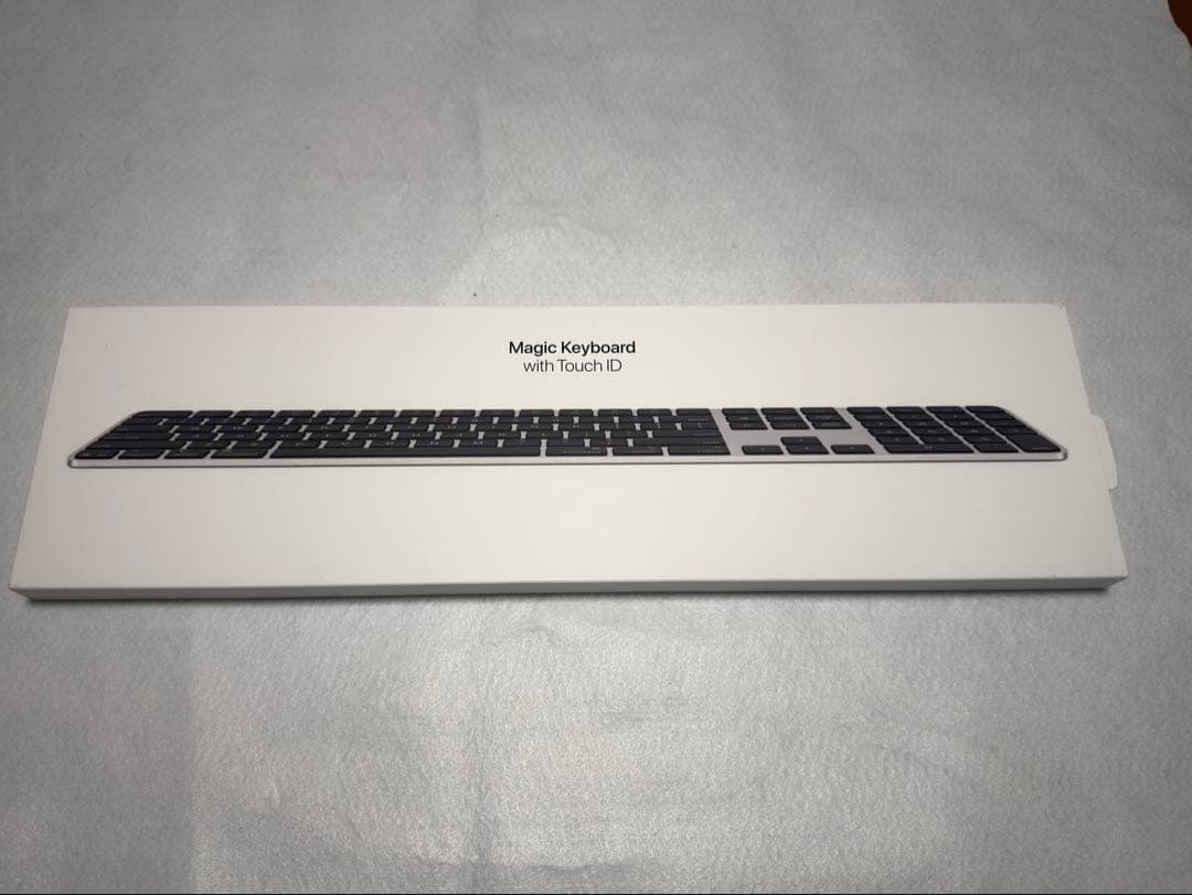 Magic Keyboard with Touch ID テンキー usb-c