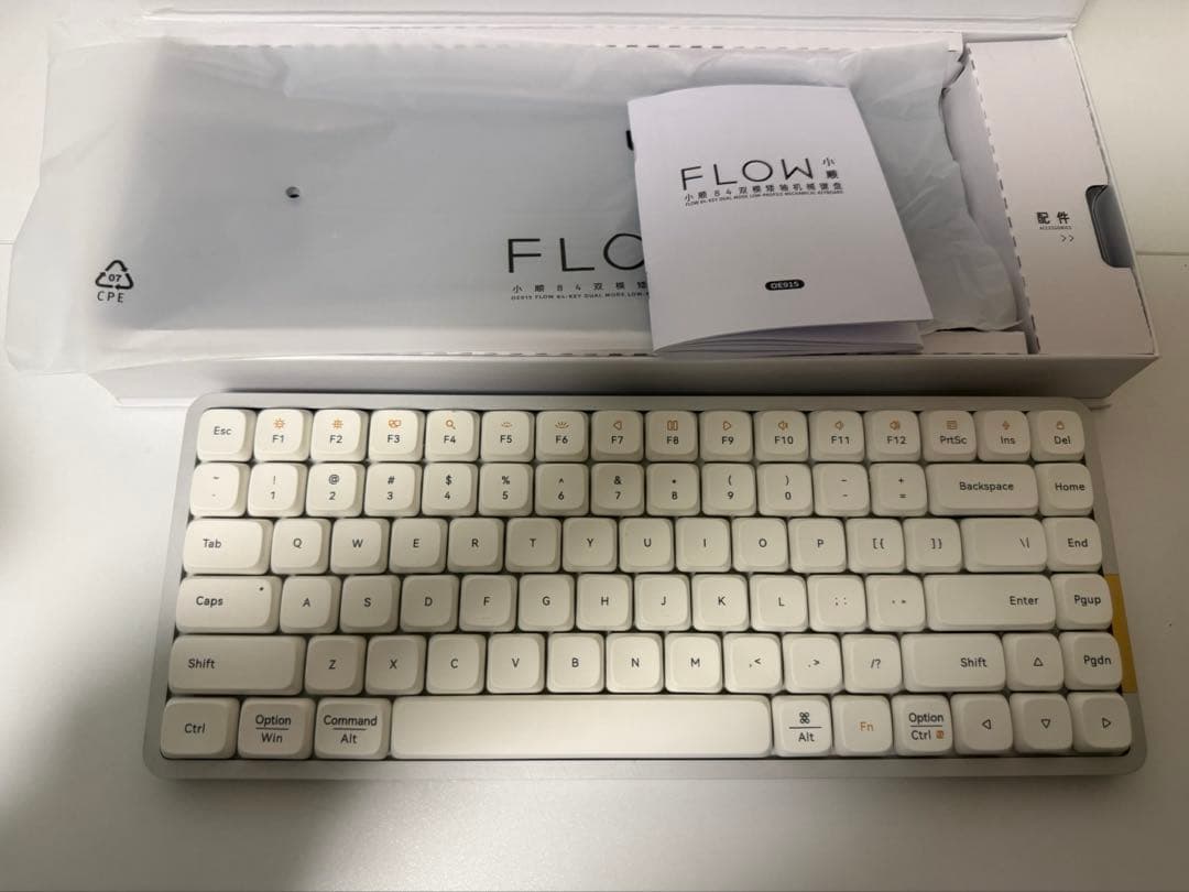 【美品】Lofree Flow84 ホワイト キーボード US配列