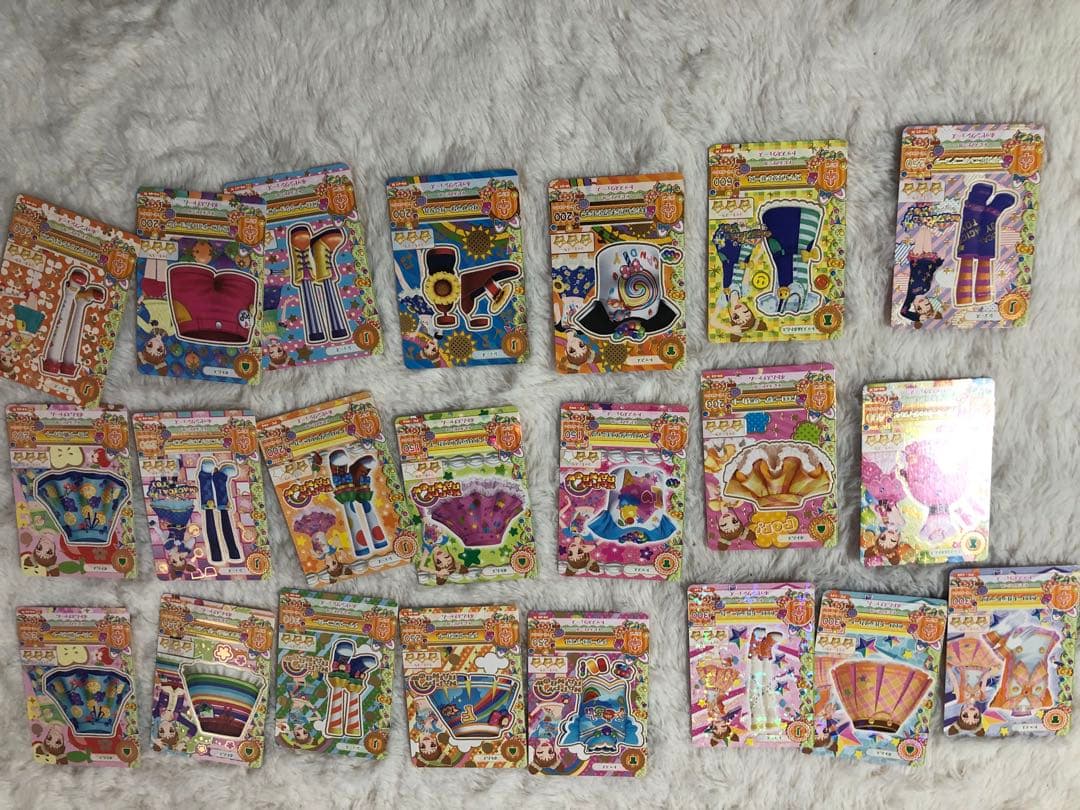 ☆バインダー3つ➕アイカツカード約300枚☆ - メルカリ