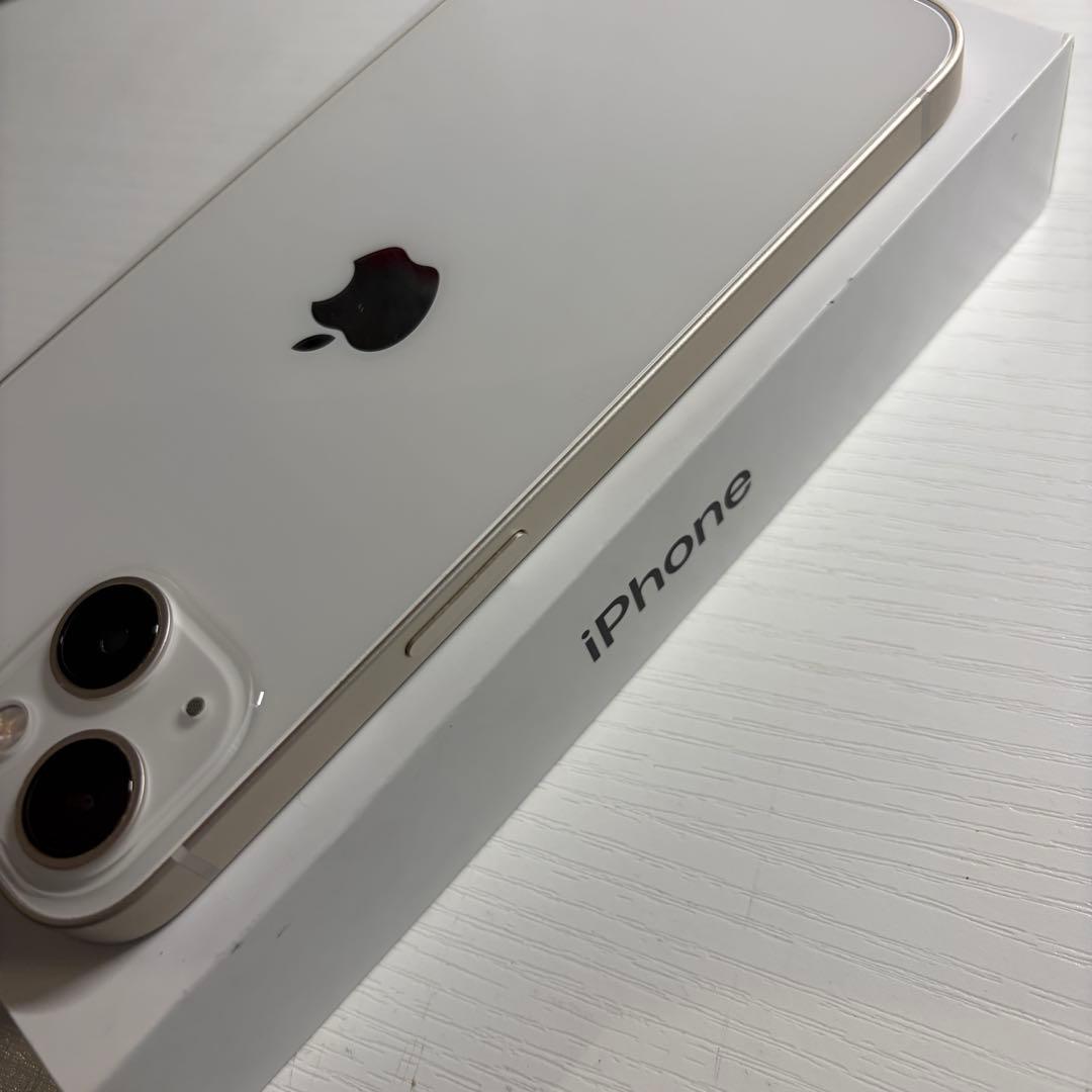 iPhone 13 256GB スターライト SIMフリー 極美品