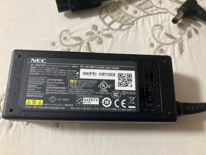 新品SSD 128GB搭載 8世代CPU エプソン 中古ノートパソコン