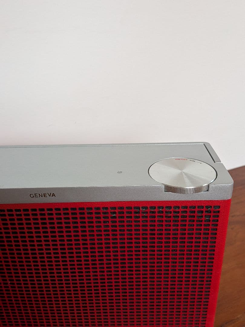 値下げ！　Geneva Touring M Bluetoothスピーカー 赤