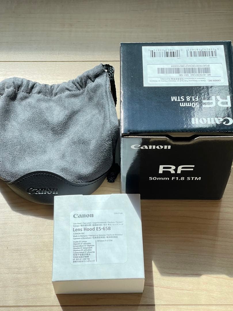 【中古】Canon RF50mm F1.8 STM＋純正フード・ポーチセット