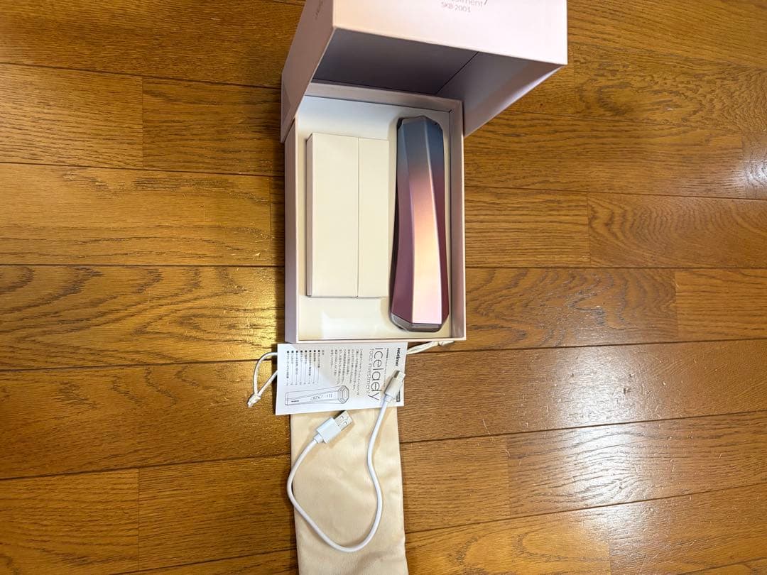 アイスレディ　フェイスインベストメント 美顔器 USB充電式