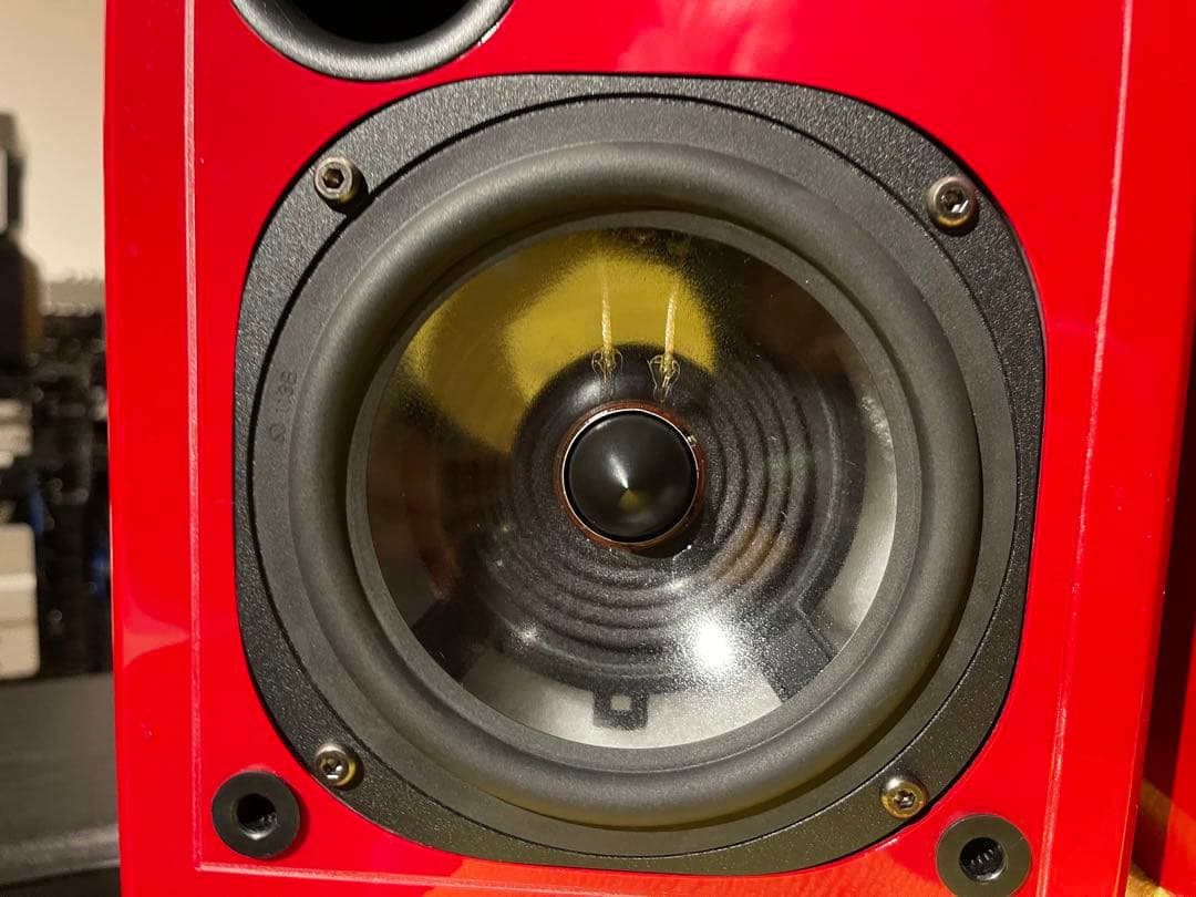 USHER S-520 Signature フェラーリレッド