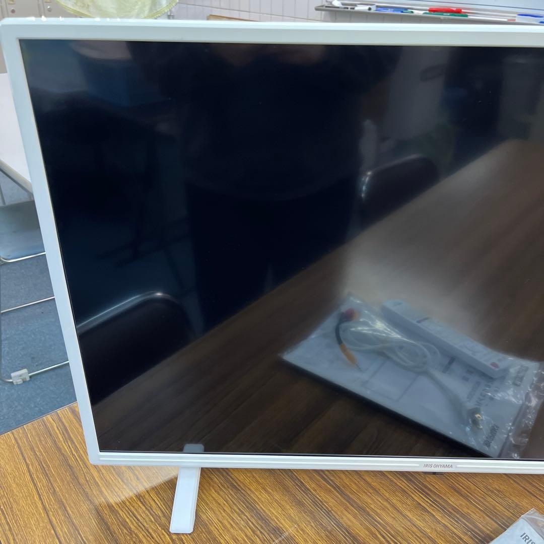 アイリスオーヤマ 液晶テレビ LT-32C320W 32V型 ホワイト