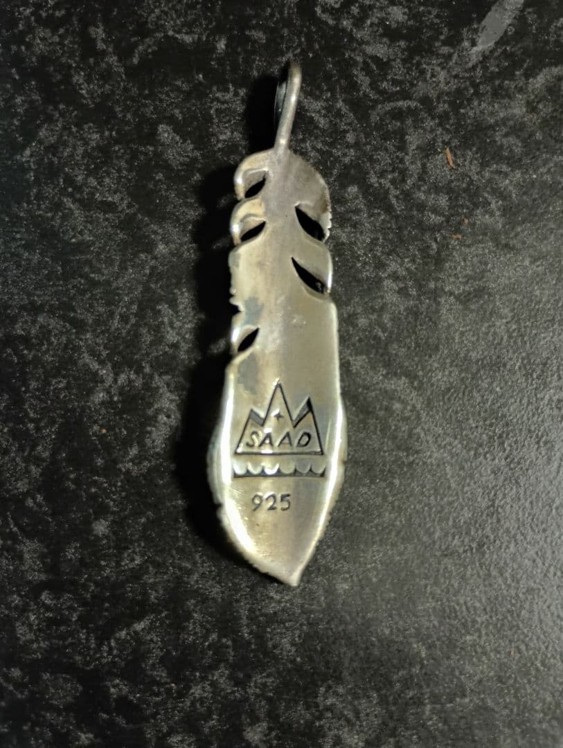 SAAD ミディアム フェザー トップ - アクセサリーお 得 な 通販 サイト