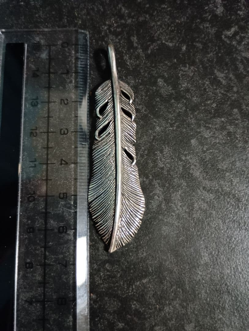 SAAD ミディアム フェザー トップ - アクセサリーお 得 な 通販 サイト