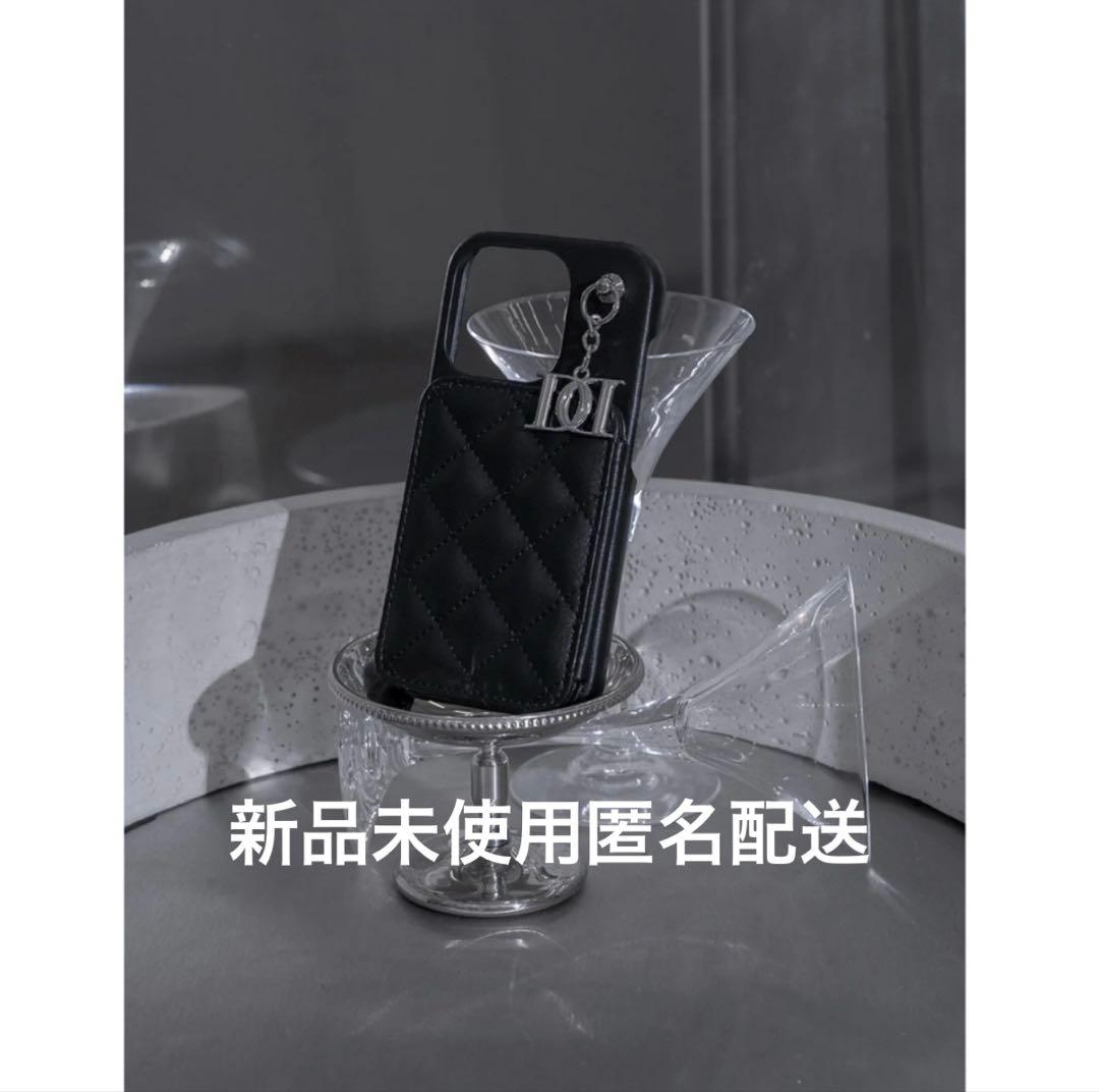 ダーリッチ キルティングミラーDDチャーム iPhoneケース16proブラック