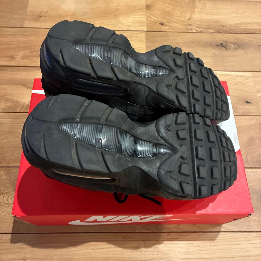 靴 Nike Air Max 95 ESSENTIAL 27.5cm