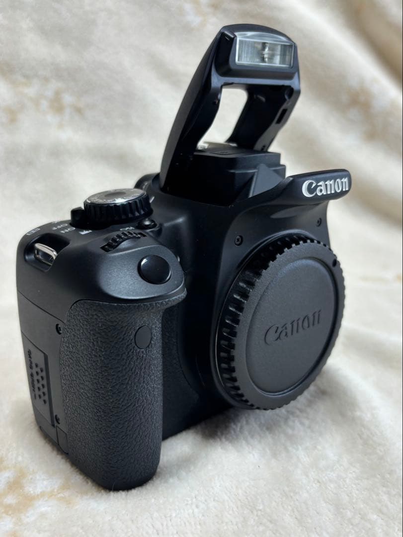 ★大変人気のCanon EOS Kiss X6i Wダブルレンズセット