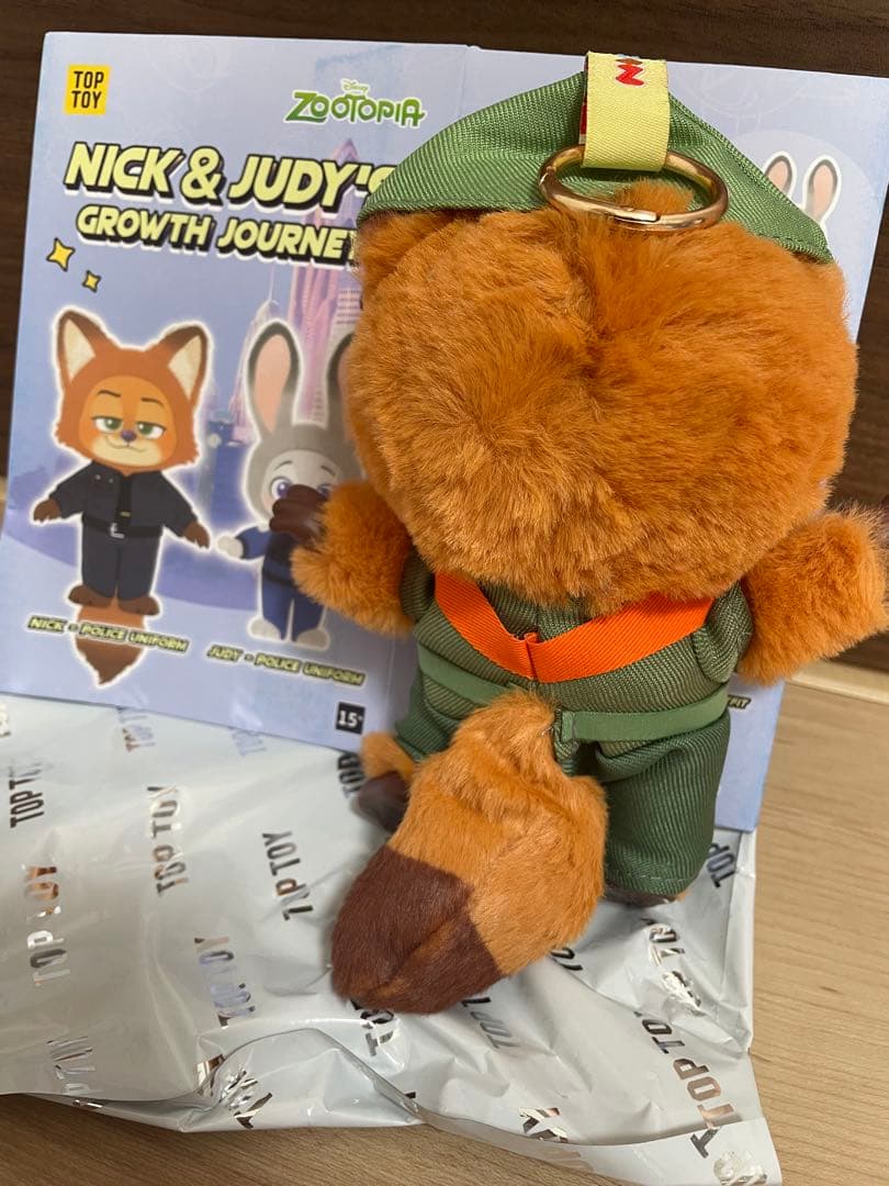 TOPTOY ズートピア ぬいぐるみキーホルダー ニック - メルカリ